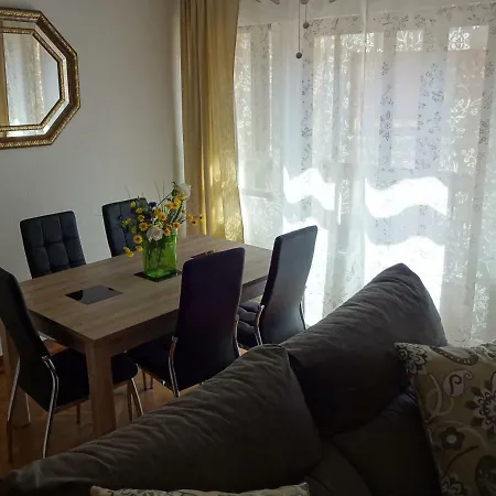 La Flor De Lis Apartment Avila