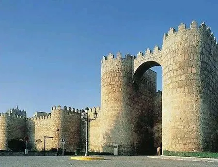 La Flor De Lis Apartment Avila