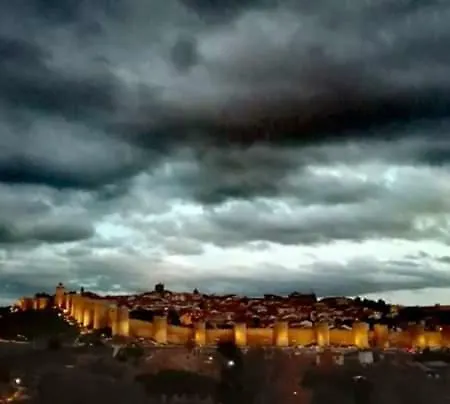 La Flor De Lis Apartment