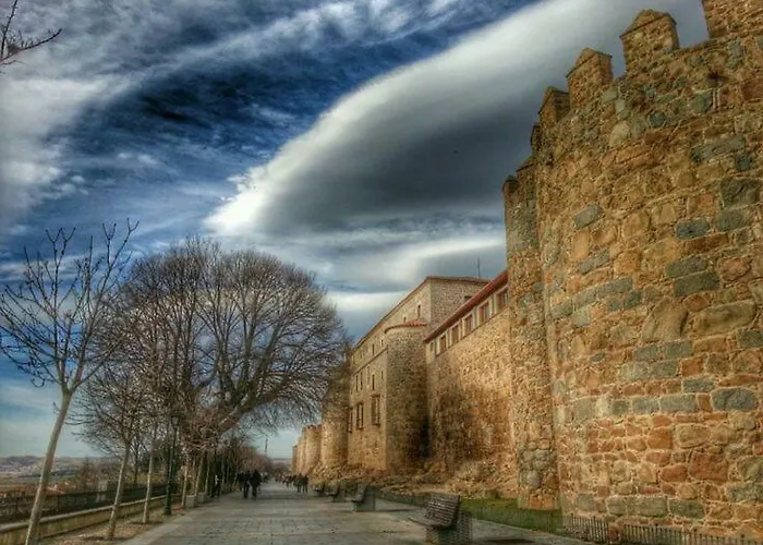 La Flor De Lis Ávila