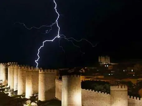 La Flor De Lis アパート